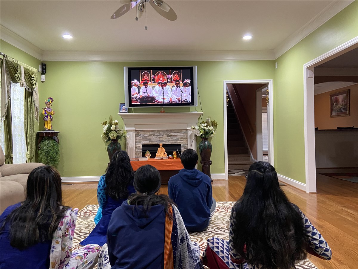 Satsang_at_home